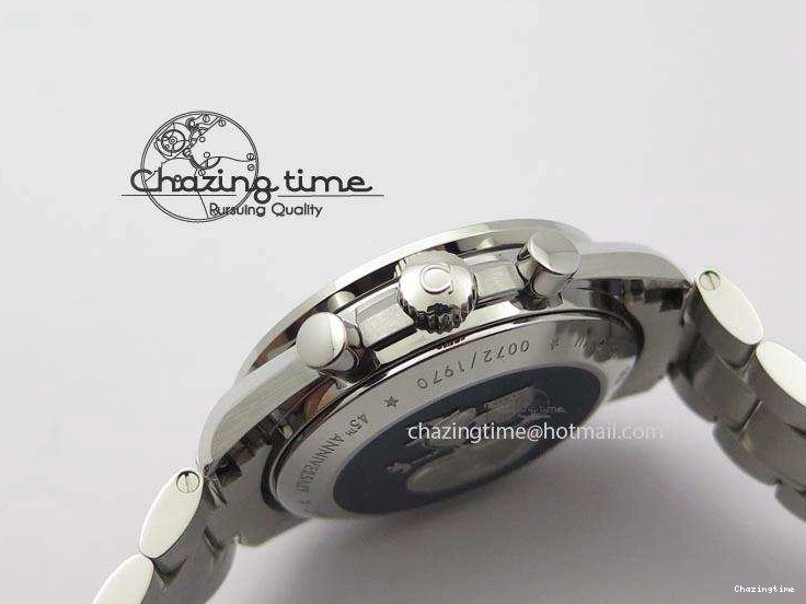 0429 Efficient Speedmaster JHF SS Snoopy Award 45th Anniversary White dial On SS Bracelet 8239